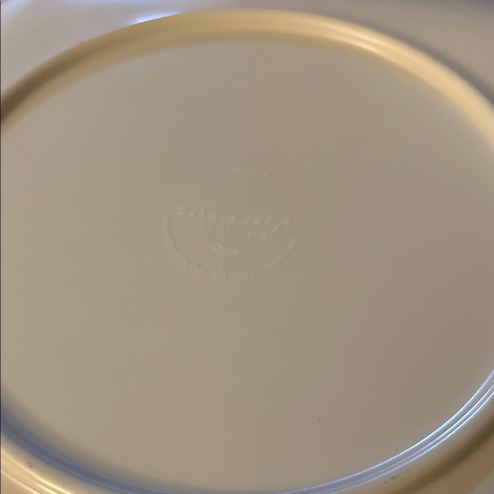 Orla Kiely Blue Floral Dinnerware Set of 4 melamine plates - Picture 10 of 15